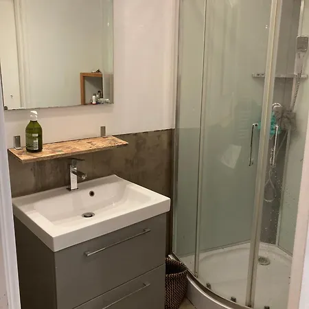 公寓 Chez Nilou Poussan