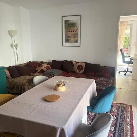דירה Chez Nilou